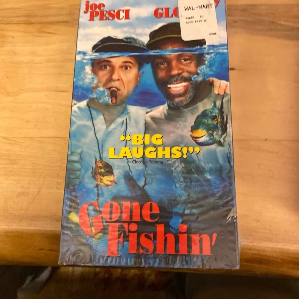 Gone Fishin' VHS - Picture 1 of 7